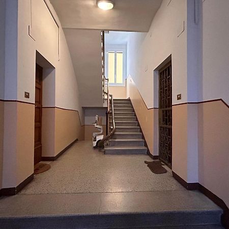 Casa Daura - Your Comfortable Apartment In Bologna - Parking エクステリア 写真