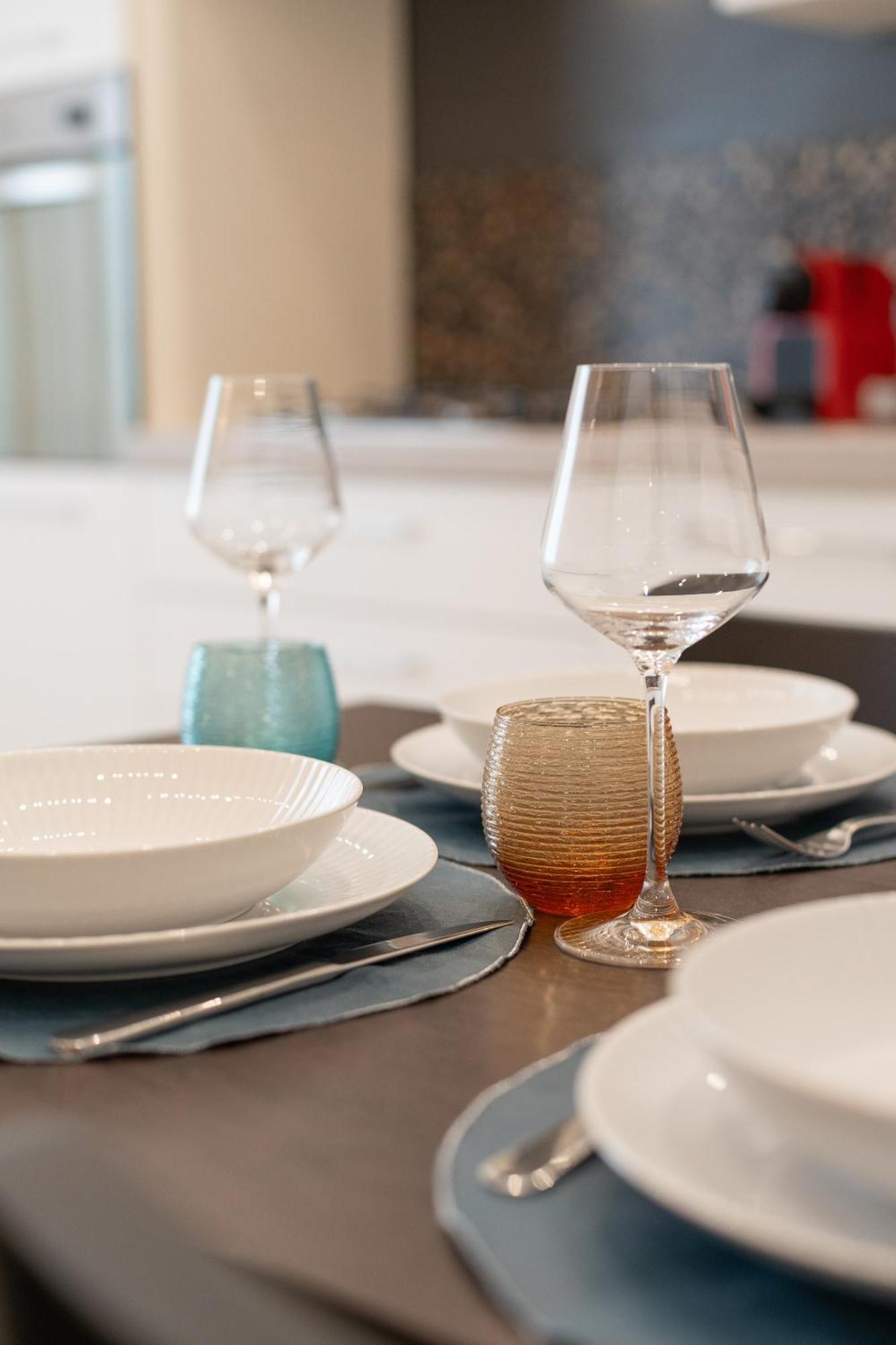 Casa Daura - Your Comfortable Apartment In Bologna - Parking エクステリア 写真