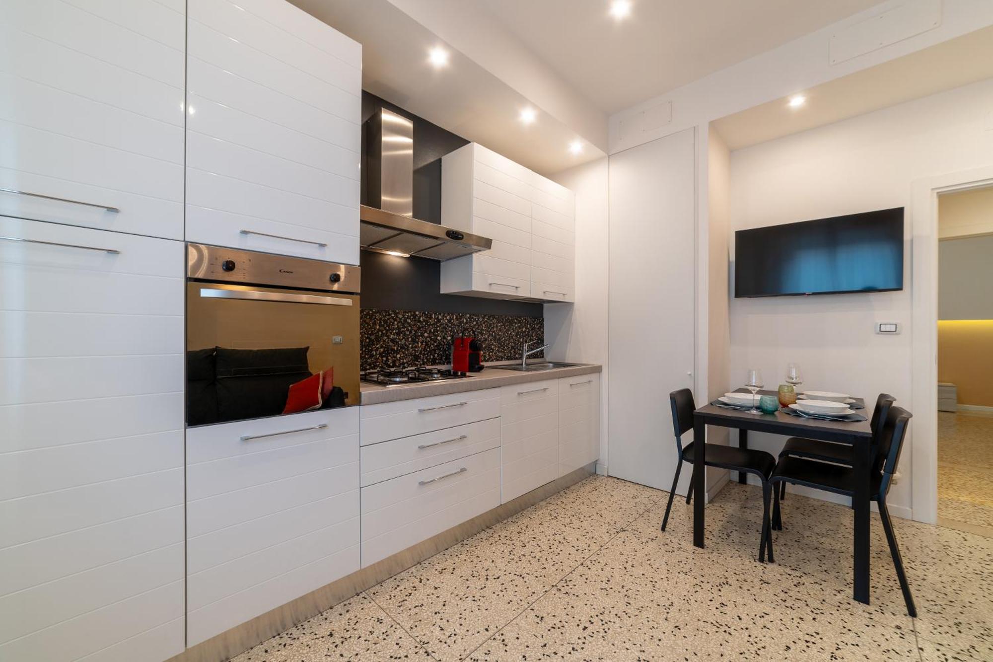 Casa Daura - Your Comfortable Apartment In Bologna - Parking エクステリア 写真